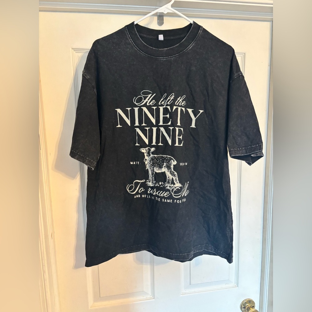 Graphic tee